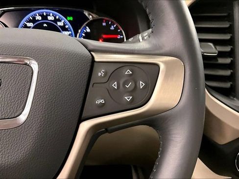 Used 2022 GMC Acadia Denali w/ Trailering Package image 24