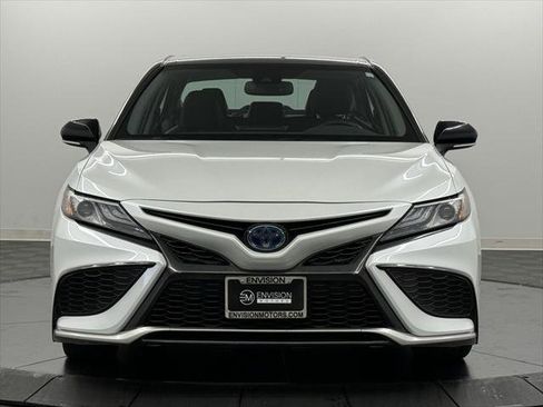 Certified 2022 Toyota Camry XSE image 3