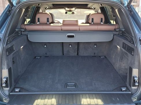 Used 2024 BMW X5 sDrive40i w/ Premium Package image 12