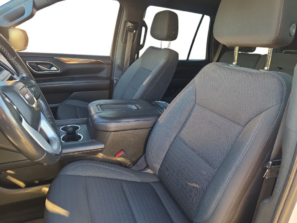 Used 2022 GMC Yukon SLE RWD image 13