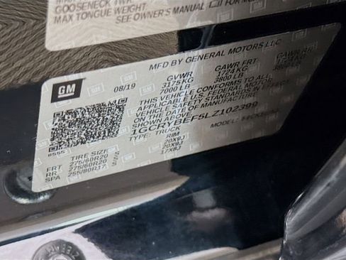 Used 2020 Chevrolet Silverado 1500 Custom w/ Custom Value Package image 31