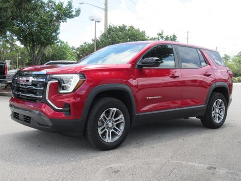 Used 2025 GMC Terrain Elevation FWD image 3