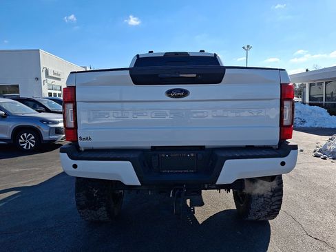 Used 2021 Ford F250 Lariat image 5