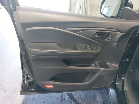 Used 2023 Honda Passport EX-L image 27