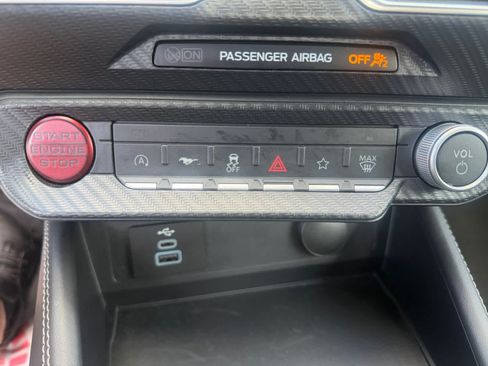 Used 2025 Ford Mustang GT Premium RWD image 31