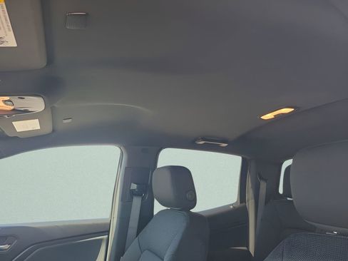 New 2026 GMC Canyon Elevation w/ Convenience Package image 30