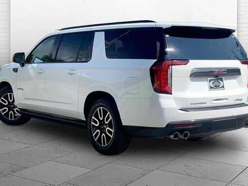 Used 2023 GMC Yukon XL AT4 AWD/4WD image 11