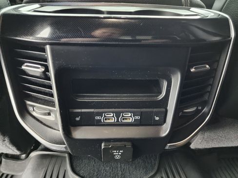Used 2022 RAM 2500 Laramie image 41