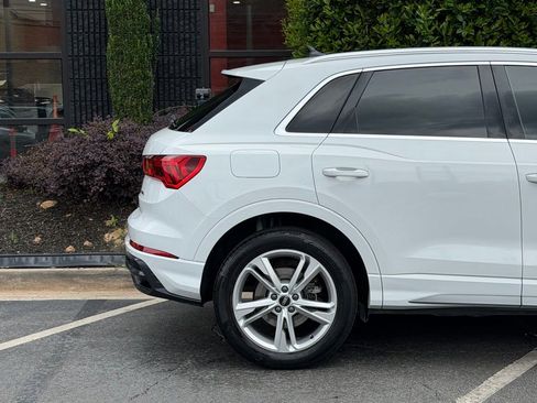 Used 2022 Audi Q3 2.0T Premium Plus AWD/4WD image 22