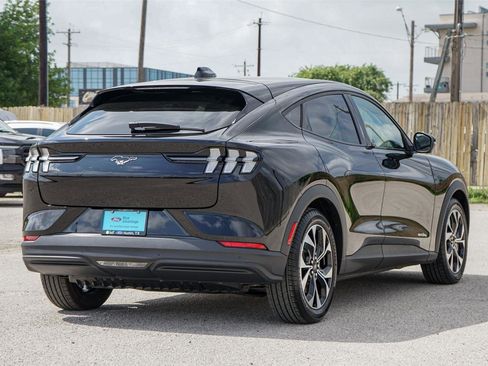 Certified 2025 Ford Mustang Mach-E Select AWD/4WD image 5