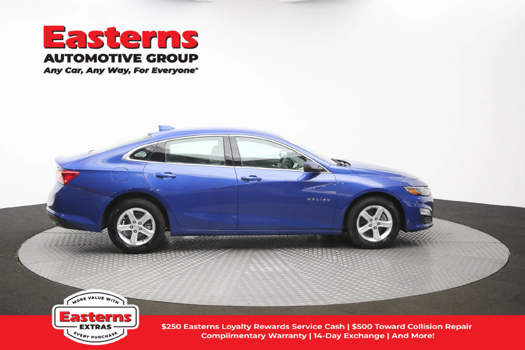 Used 2023 Chevrolet Malibu LT FWD image 45