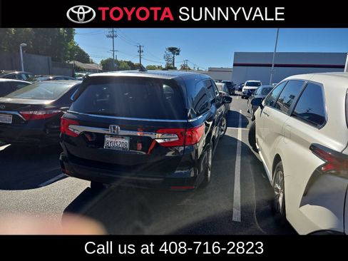 Used 2018 Honda Odyssey EX-L image 2
