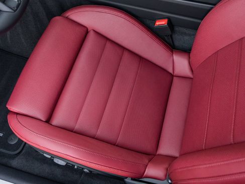 Certified 2026 Porsche Panamera 4 AWD/4WD image 25