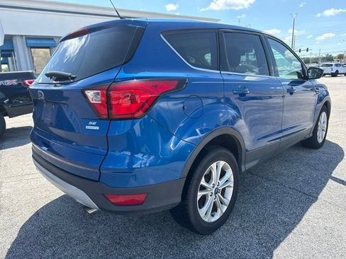 Used 2019 Ford Escape SE FWD image 5