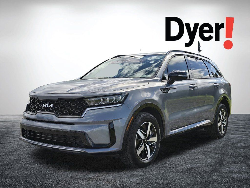 Used 2023 Kia Sorento S w/ Panoramic Sunroof Package FWD image 8
