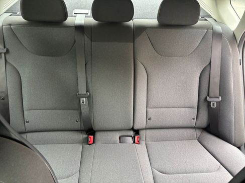 Used 2025 Kia K4 FWD image 33