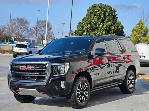 Used 2022 GMC Yukon AT4 w/ Max Trailering Package image 3