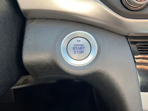 Used 2019 Hyundai Elantra Value Edition w/ Cargo Package image 15