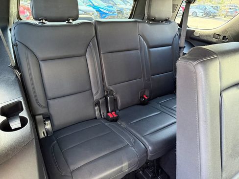 Used 2024 Chevrolet Tahoe LT RWD image 19
