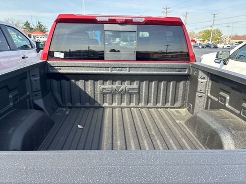 New 2026 GMC Sierra 1500 AT4 w/ AT4 Premium Package AWD/4WD image 21