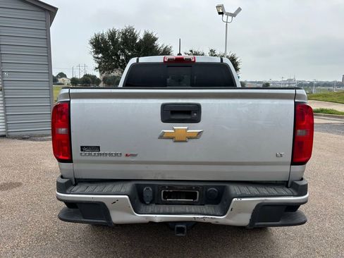 Used 2018 Chevrolet Colorado LT w/ LT Convenience Package image 5
