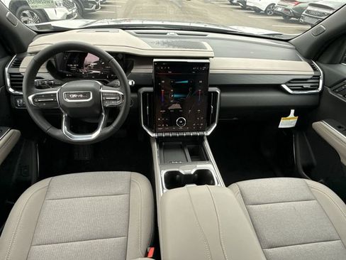 New 2026 GMC Acadia Elevation image 23