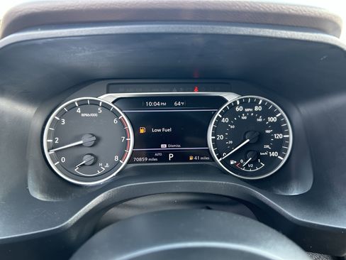 Used 2021 Nissan Rogue SL image 11