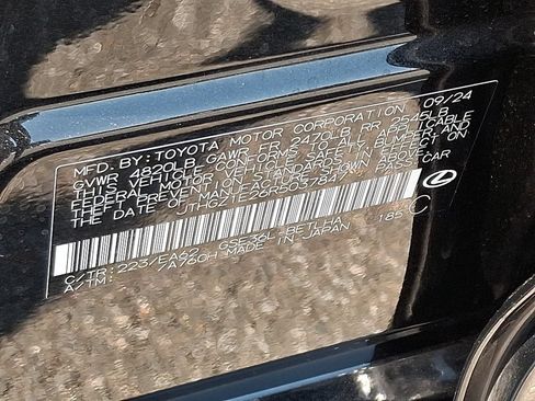 Used 2024 Lexus IS 350 F Sport w/ Memory Package AWD/4WD image 28