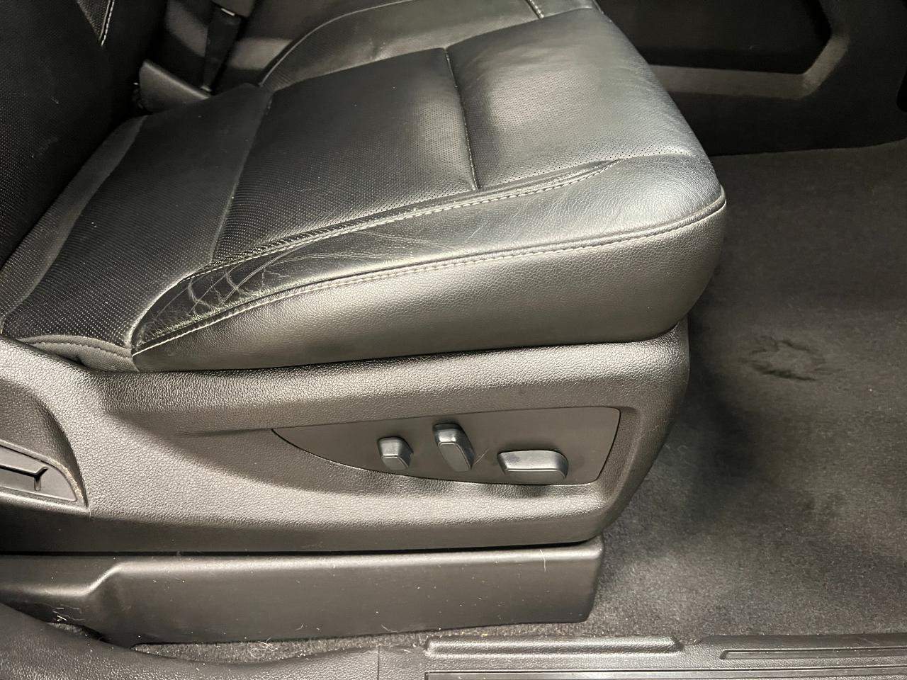 Used 2018 GMC Sierra 1500 SLT AWD/4WD image 29