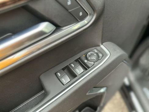New 2026 GMC Sierra 1500 Elevation image 17