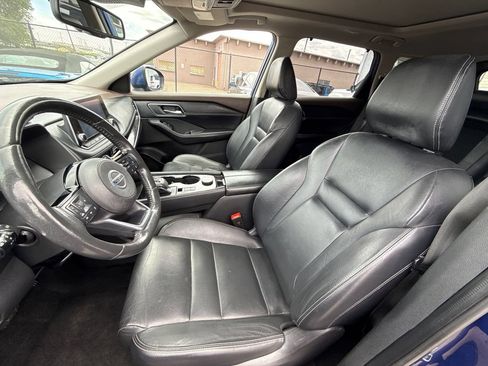 Used 2021 Nissan Rogue SL AWD/4WD image 17