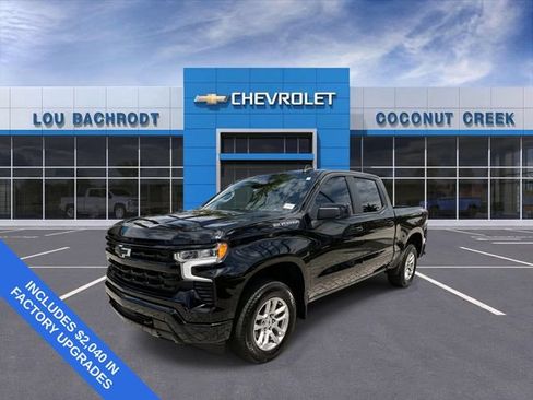 Used 2025 Chevrolet Silverado 1500 RST AWD/4WD image 4