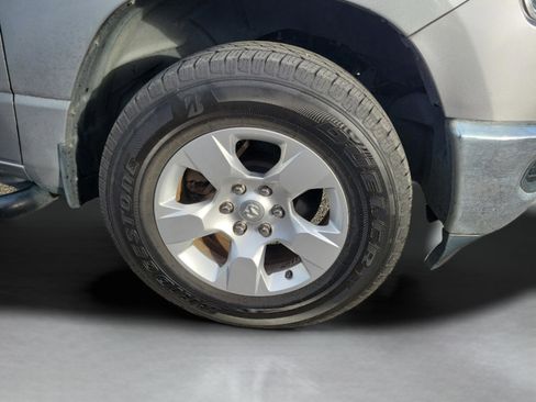 Used 2020 RAM 1500 Big Horn image 11