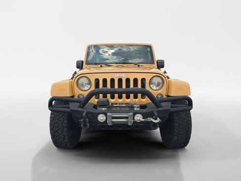 Used 2014 Jeep Wrangler Unlimited Rubicon w/ Dual Top Group AWD/4WD image 9