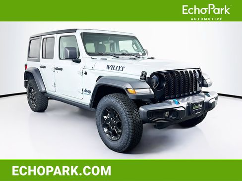 Used 2023 Jeep Wrangler Unlimited w/ Cold Weather Group AWD/4WD image 1