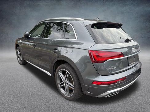 Used 2023 Audi Q5 e Prestige w/ Prestige Package AWD/4WD image 3