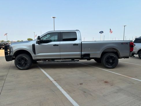 Used 2024 Ford F350 XL w/ STX Appearance Package AWD/4WD image 5