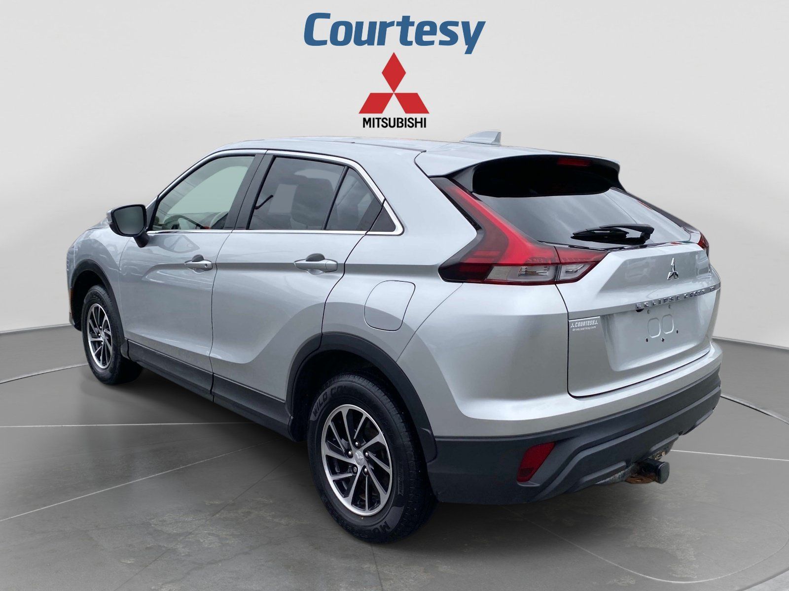 Used 2022 Mitsubishi Eclipse Cross ES AWD/4WD image 3
