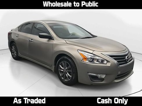 Used 2015 Nissan Altima 2.5 S w/ Special Edition Package image 1