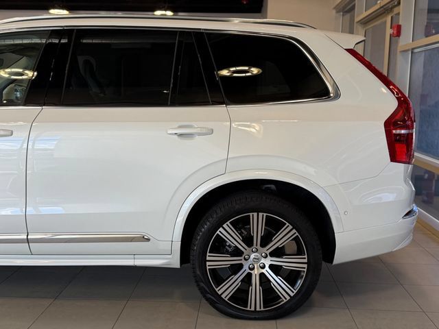 Used 2024 Volvo XC90 B5 Plus w/ Protection Package Premier AWD/4WD image 9