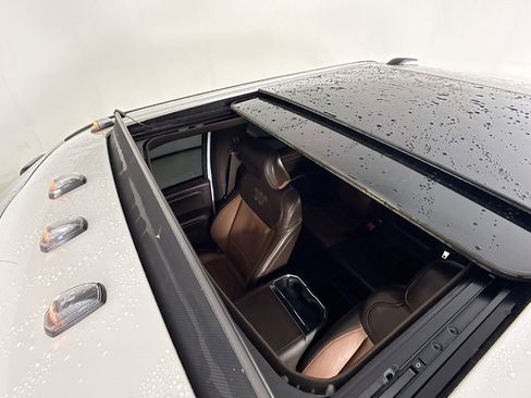 Used 2025 Ford F350 King Ranch image 25