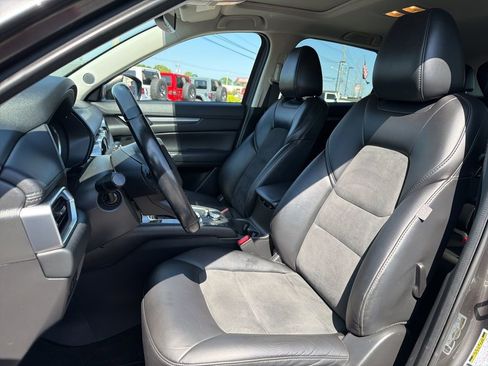 Used 2019 MAZDA CX-5 Touring FWD image 30