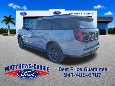 New 2026 Ford Expedition Platinum w/ Stealth Appearance Package AWD/4WD image 6
