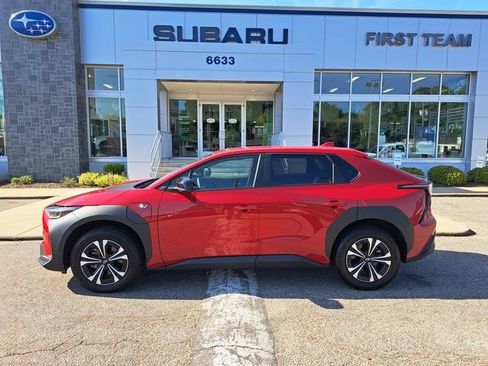 Used 2023 Subaru Solterra AWD image 3