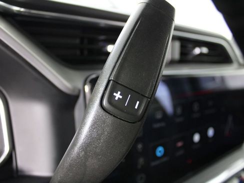 Used 2024 GMC Sierra 2500 Denali w/ Technology Package image 29