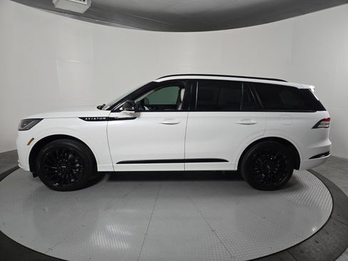 New 2026 Lincoln Aviator Reserve AWD/4WD image 8