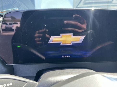 Used 2025 Chevrolet Traverse LT w/ Driver Confidence Package AWD/4WD image 10