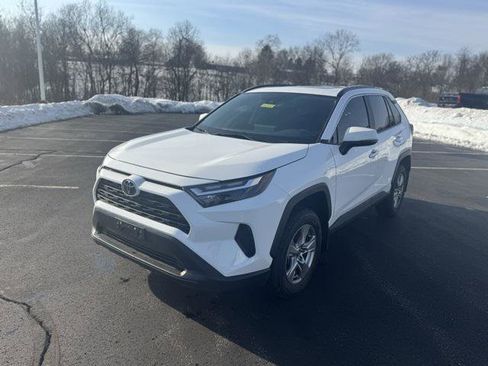 Certified 2025 Toyota RAV4 XLE w/ Convenience Package image 7