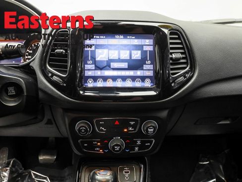 Used 2021 Jeep Compass Limited AWD/4WD image 12