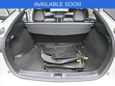Used 2018 Toyota Prius Four w/ Advanced Technology Package FWD image 31